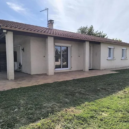 Casa de Férias Chez Pierre, *