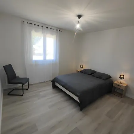 Chez Pierre, Casa de Férias La Ville-Dieu-du-Temple