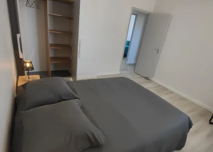 Chez Pierre, Σπίτι διακοπών *